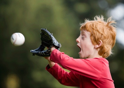 Player catching ball